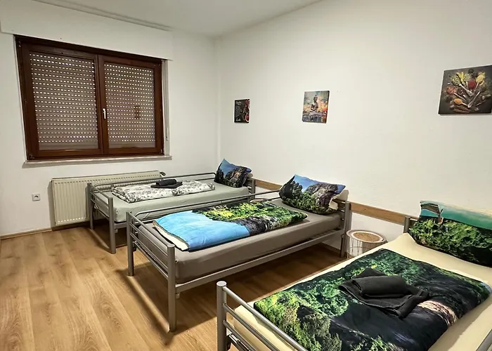 Appartement Feelhome,flughafen Nah,6-8 Pers,badewanne,zentral,terrasse,ground Floor Duisbourg