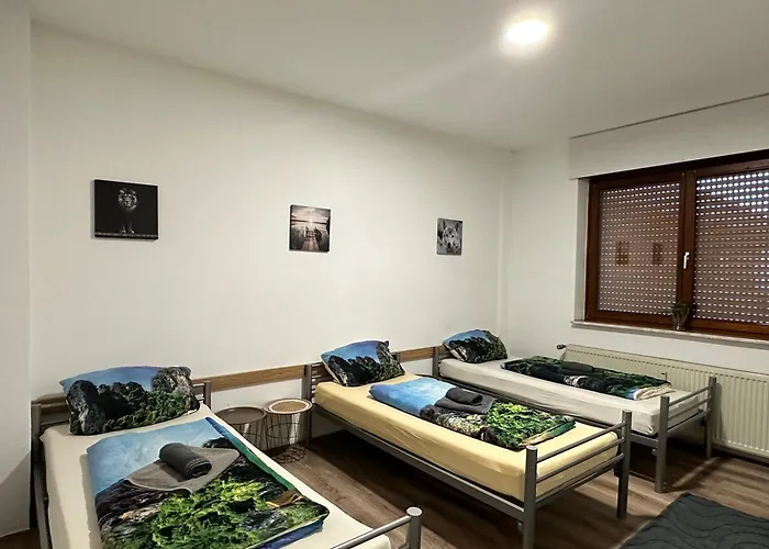 Feelhome,flughafen Nah,6-8 Pers,badewanne,zentral,terrasse,ground Floor Duisbourg